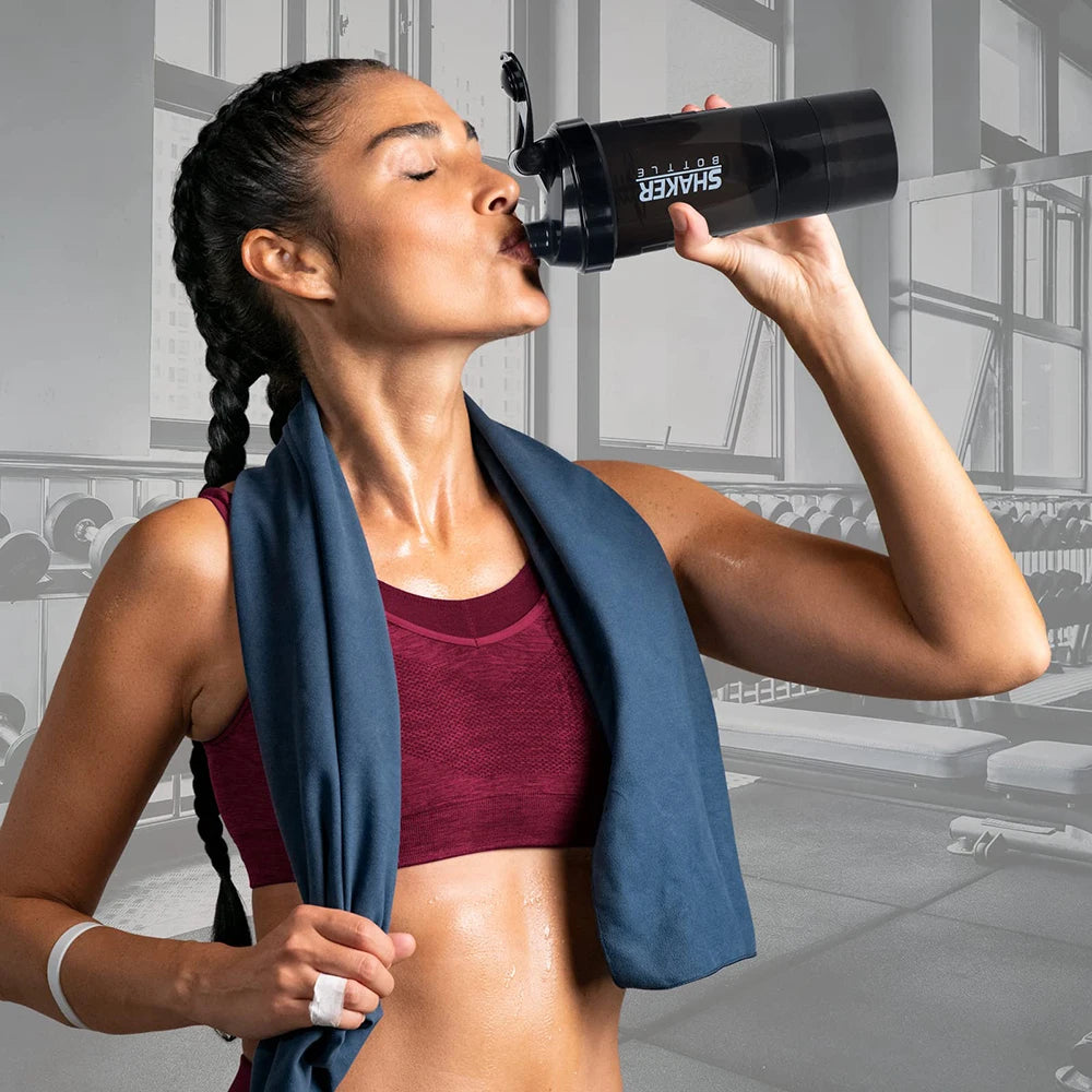 3-in-1 Protein Shaker Bottle – Leakproof, Portable, Powder & Pill Storage for Fitness, Bodybuilding, Workout